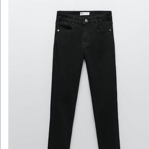 Black skinny jean